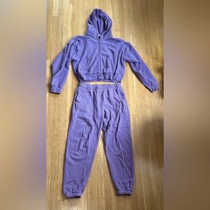 TNA Aritzia Cozy Fleece Boyfriend Sweatshirt and cozy fleece sweatpants Large